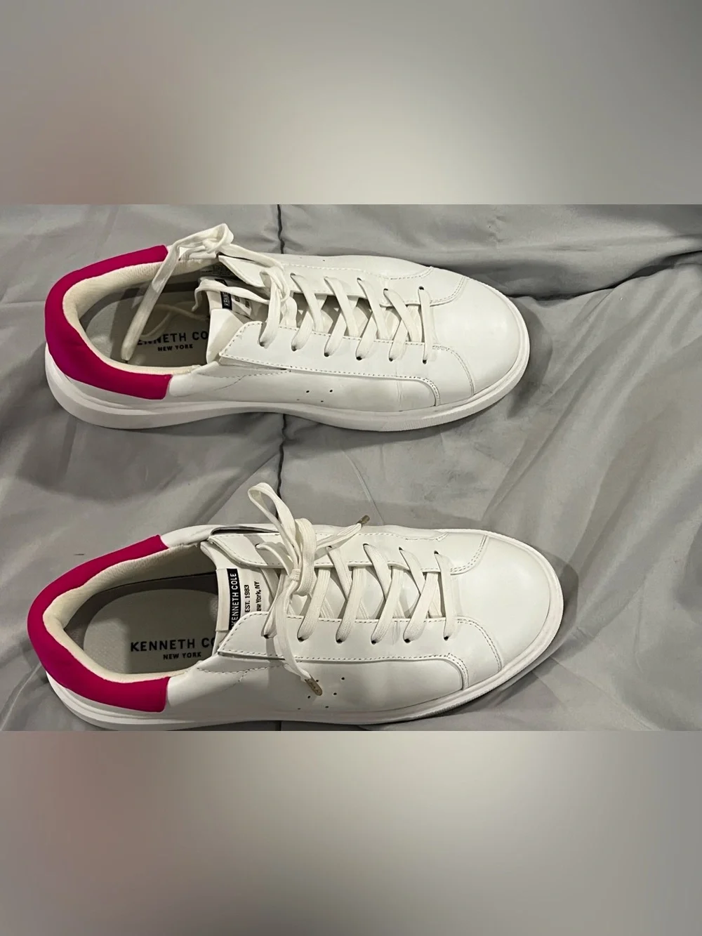 Kenneth Cole Women's Kam Lace Up Platform Sneakers Beet Multi Sz 9